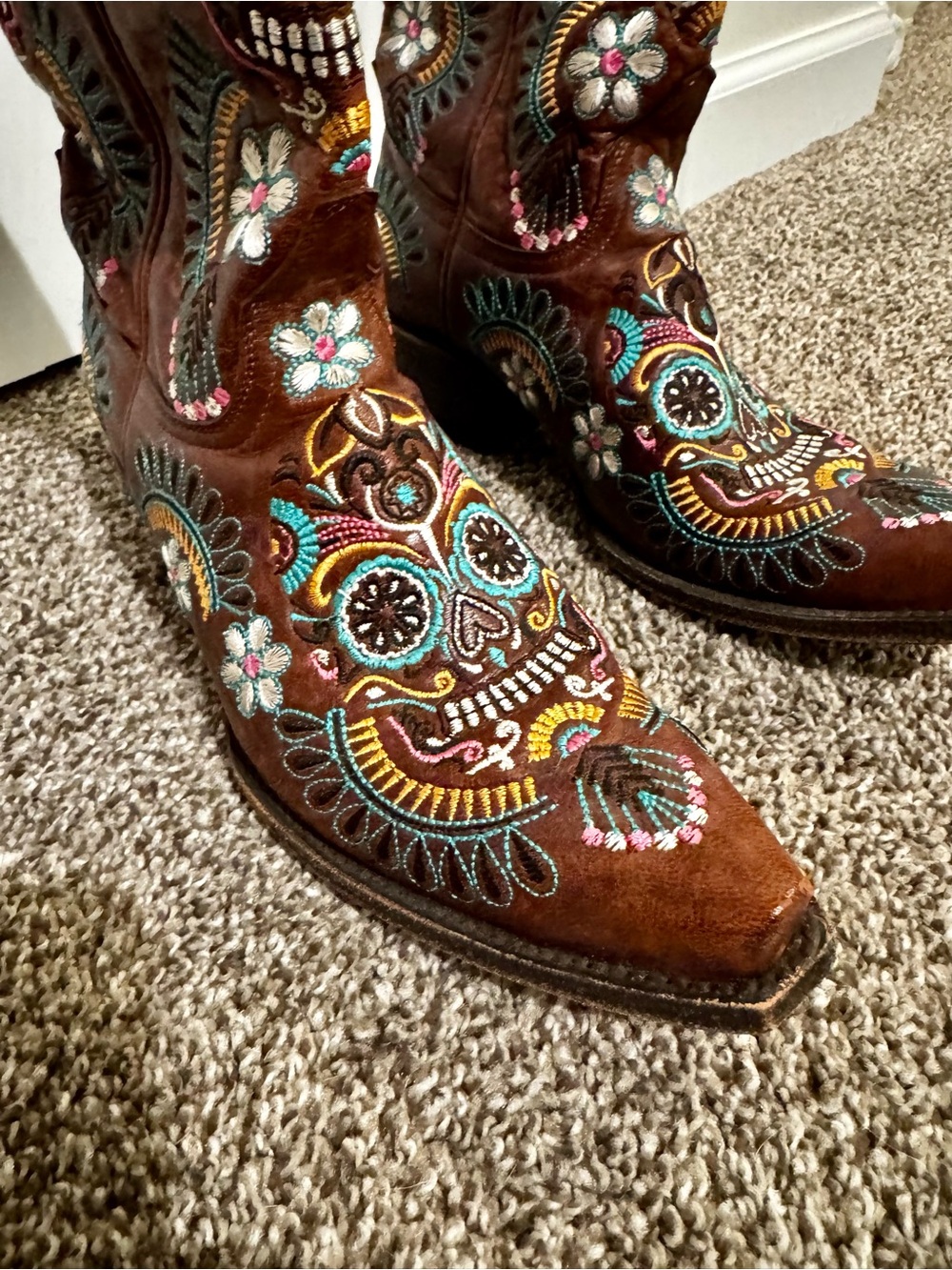 Authentic Cavender’s embroidered western boots purchased in Texas in 2021 🤠✨